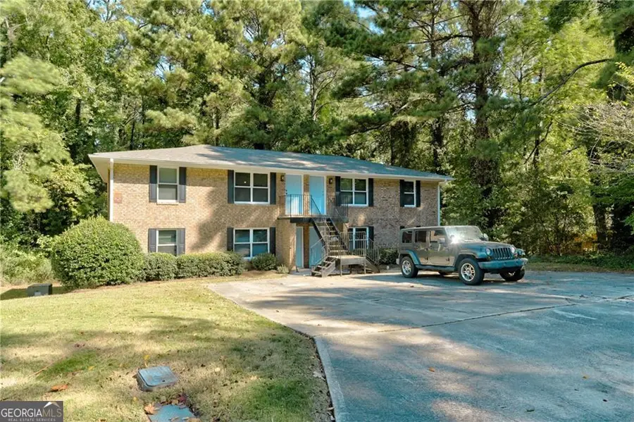 559 Evergreen Terrace, Forest Park, GA 30297 - Image #2