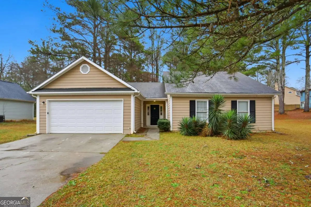 5438 Winslow Crossing N, Lithonia, GA 30038 - Image #1