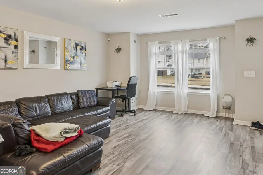 319 Ashigan Street, Union City, GA 30291 - Image #3