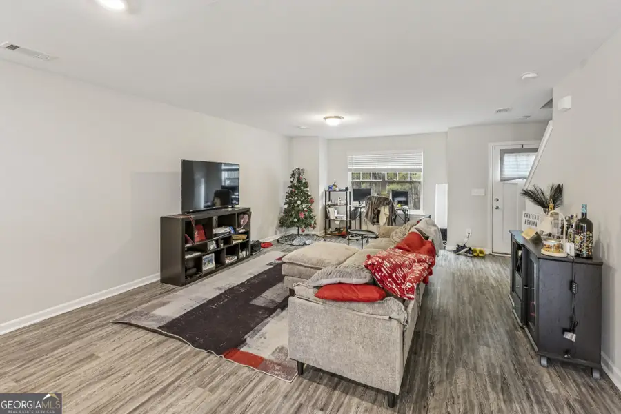 720 Keeshono Street, Union City, GA 30291 - Image #2