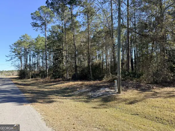 414 Pendleton Street, Baxley, GA 31513