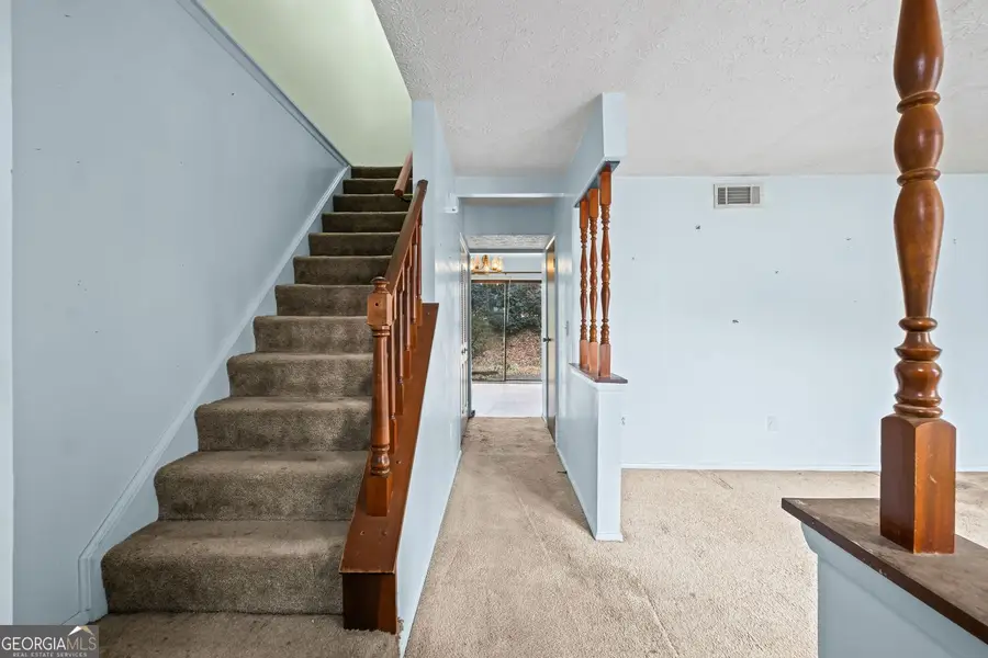 8843 Applegate Lane, Atlanta, GA 30350 - Image #2