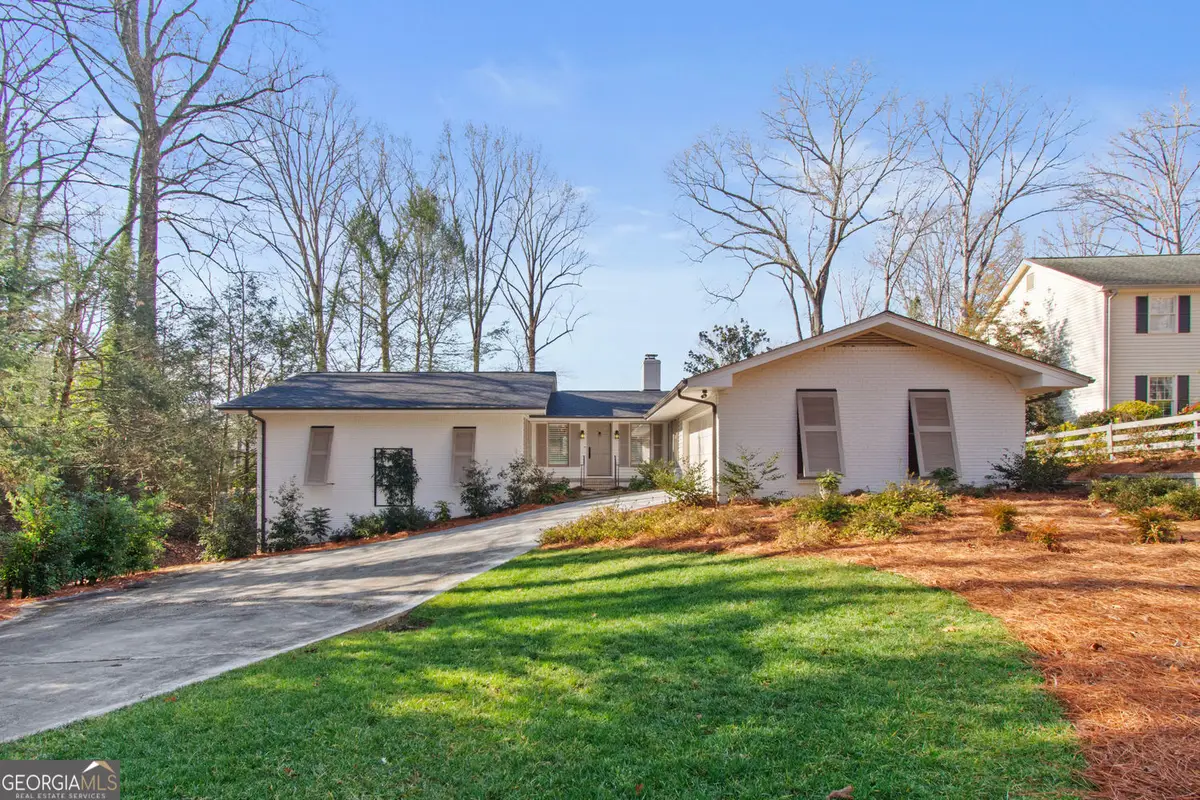 3526 Edgewood Circle, Gainesville, GA 30506 - Image #1