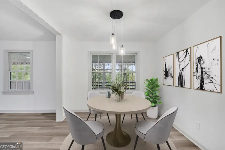 135 Golden Hills Drive, Woodstock, GA 30189 - Image #2