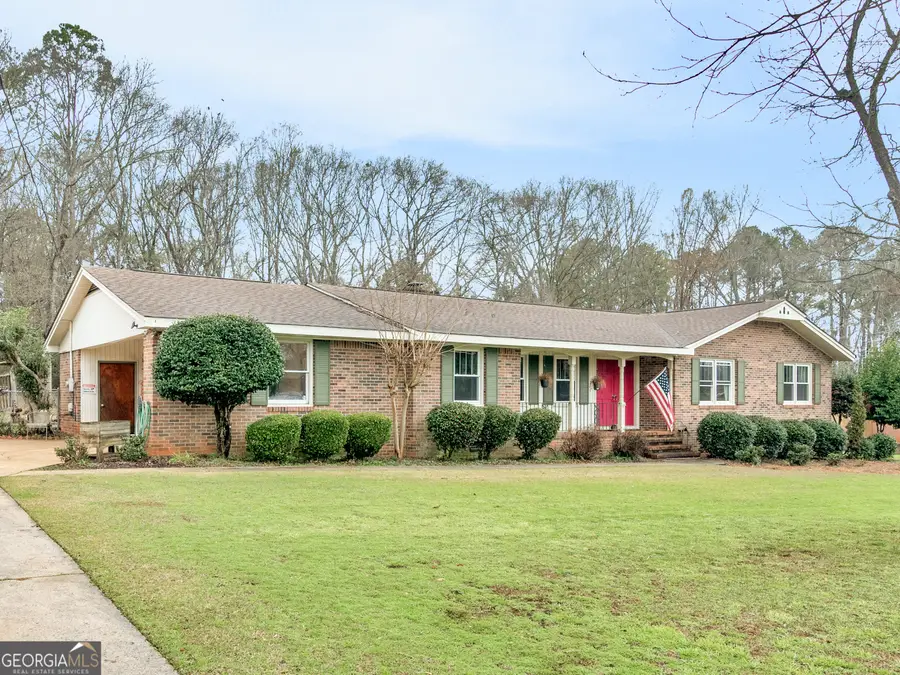 329 Pine Street, Barnesville, GA 30204 - Image #2