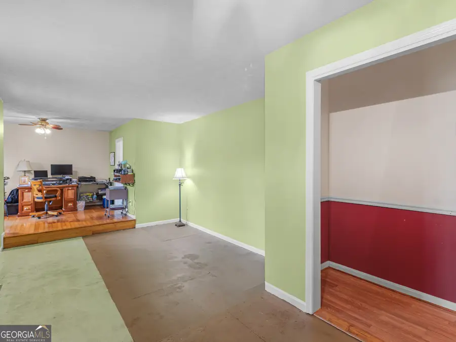 329 Pine Street, Barnesville, GA 30204 - Image #3