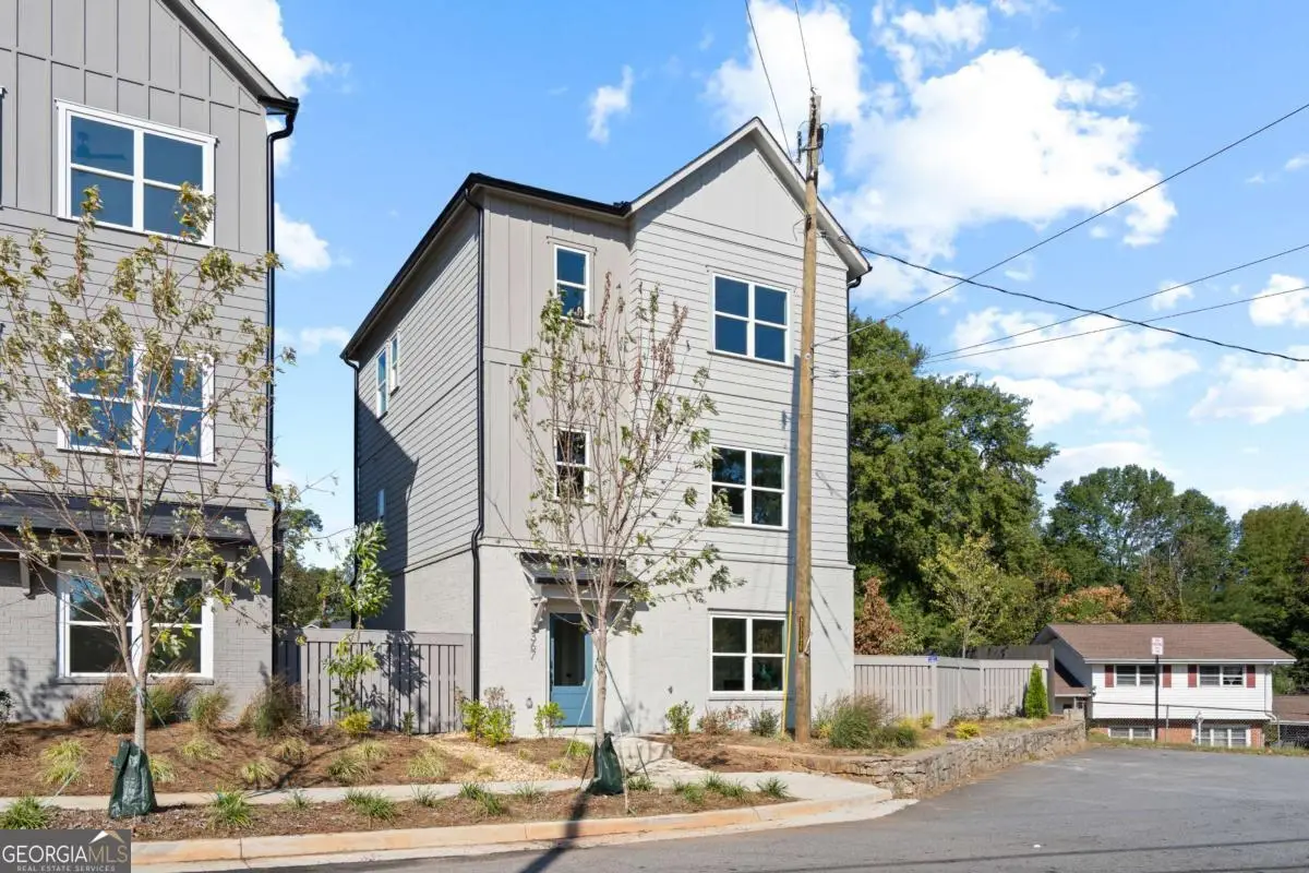 367 King's Landing, Hapeville, GA 30354 - Image #1