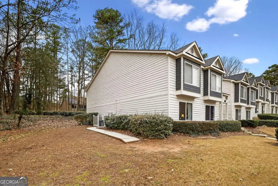 61 Arbor Se, Smyrna, GA 30080 - Image #3