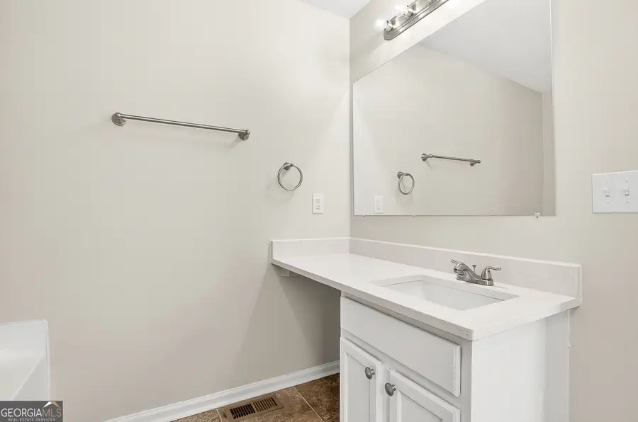 217 Remington Court, Dallas, GA 30132 - Image #3