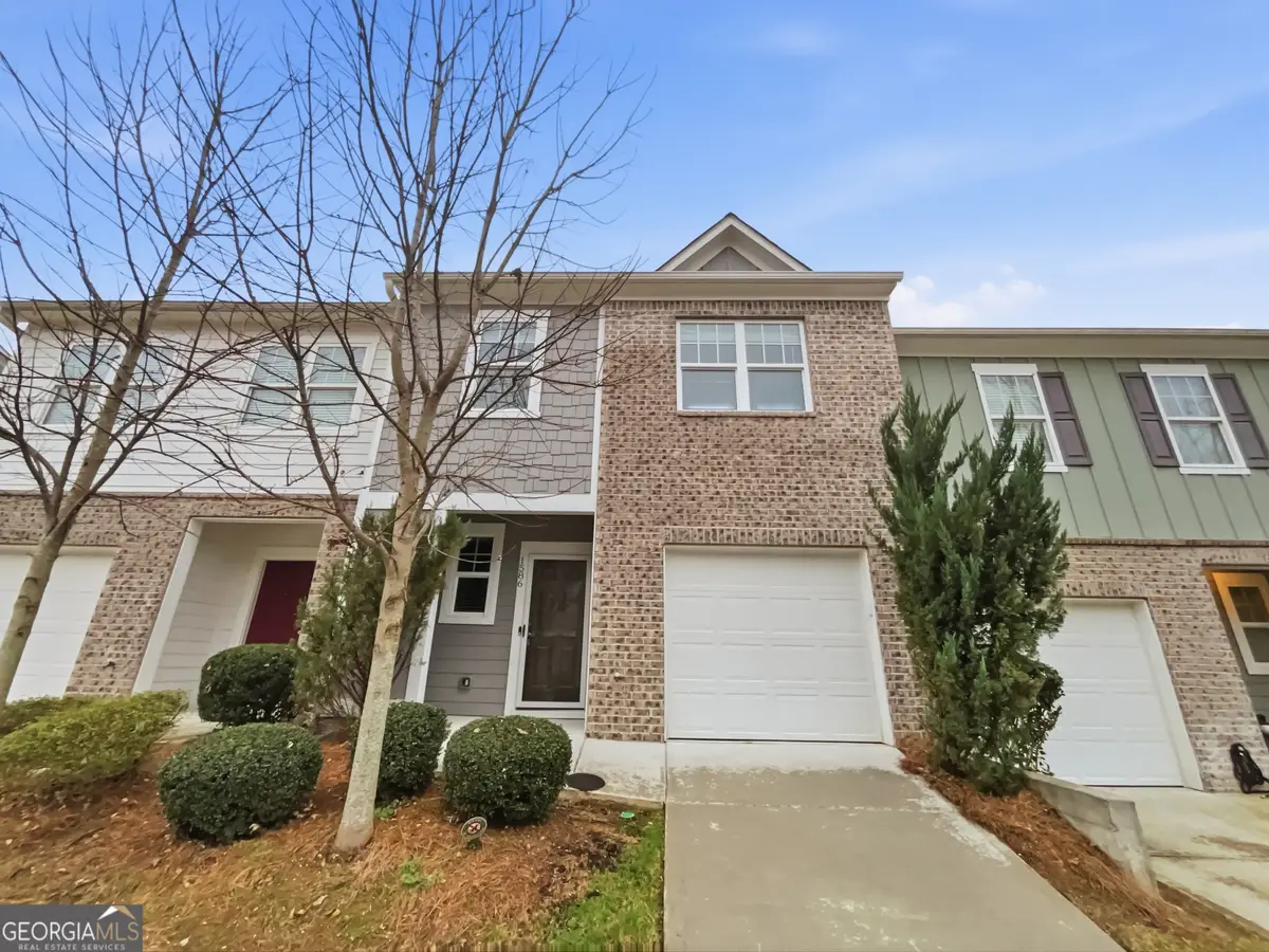 1586 Larkspur Trail, Conyers, GA 30012 - Image #1