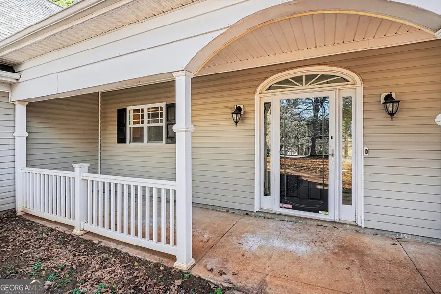 234 Lake Chase Drive N, Griffin, GA 30224 - Image #3