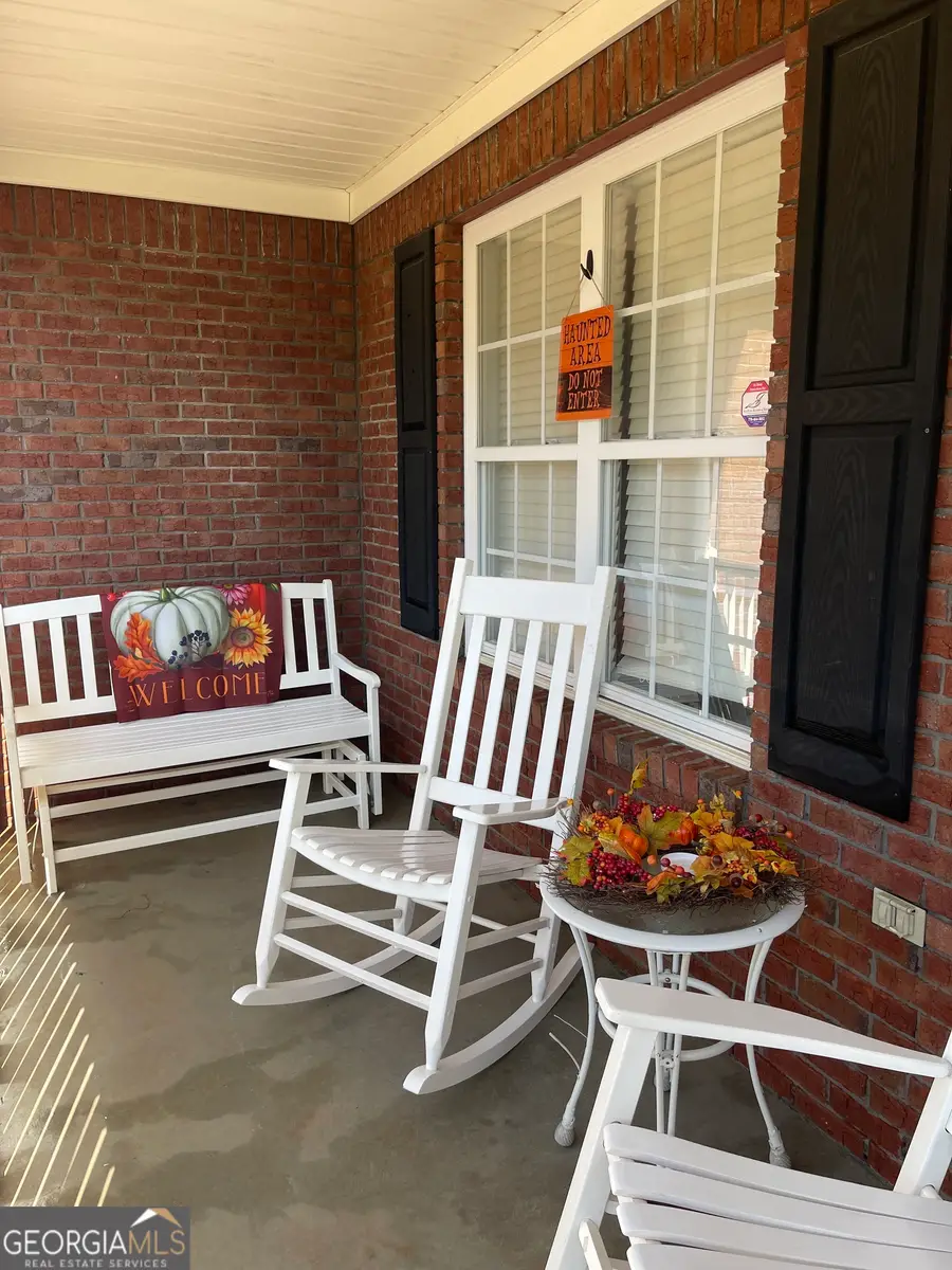 637 Lakeview Drive, Newborn, GA 30056 - #3