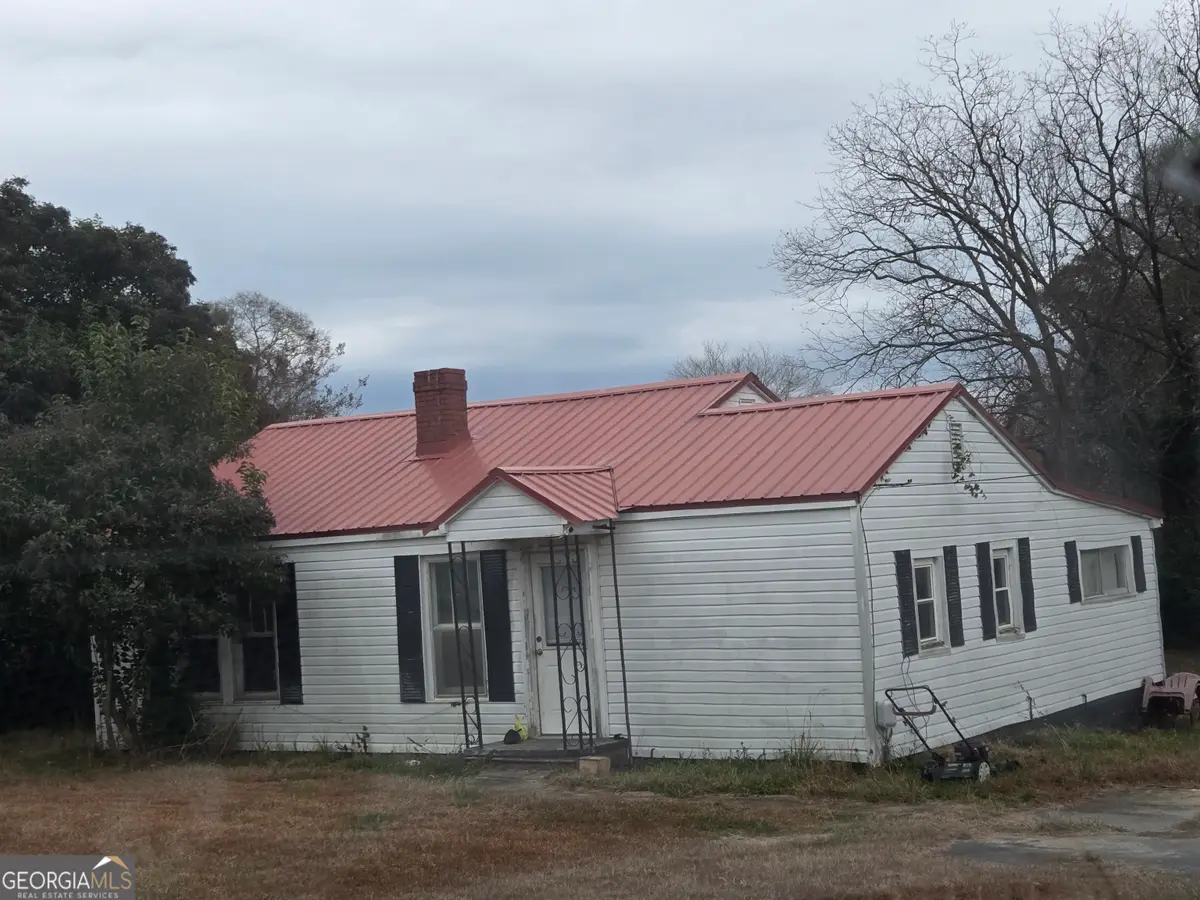 1404 N Forest Avenue, Hartwell, GA 30643 - Image #1