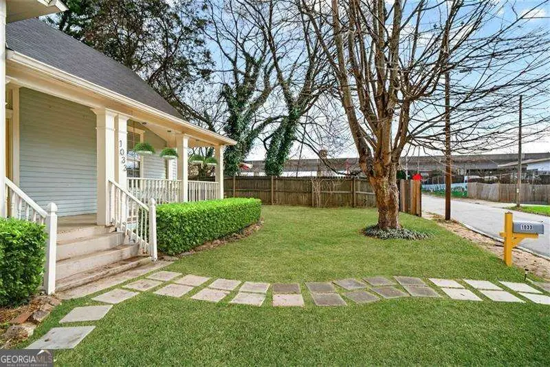 1033 White Oak Avenue Sw, Atlanta, GA 30310 - Image #3