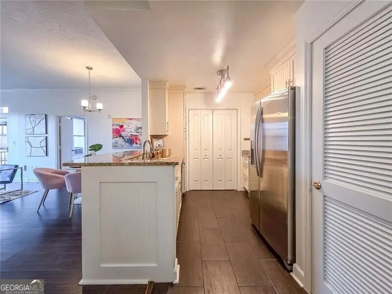 1101 Juniper Street Ne #211, Atlanta, GA 30309 - Image #3