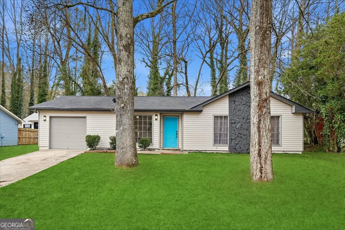 8185 Englewood Trail, Riverdale, GA 30274 - #1