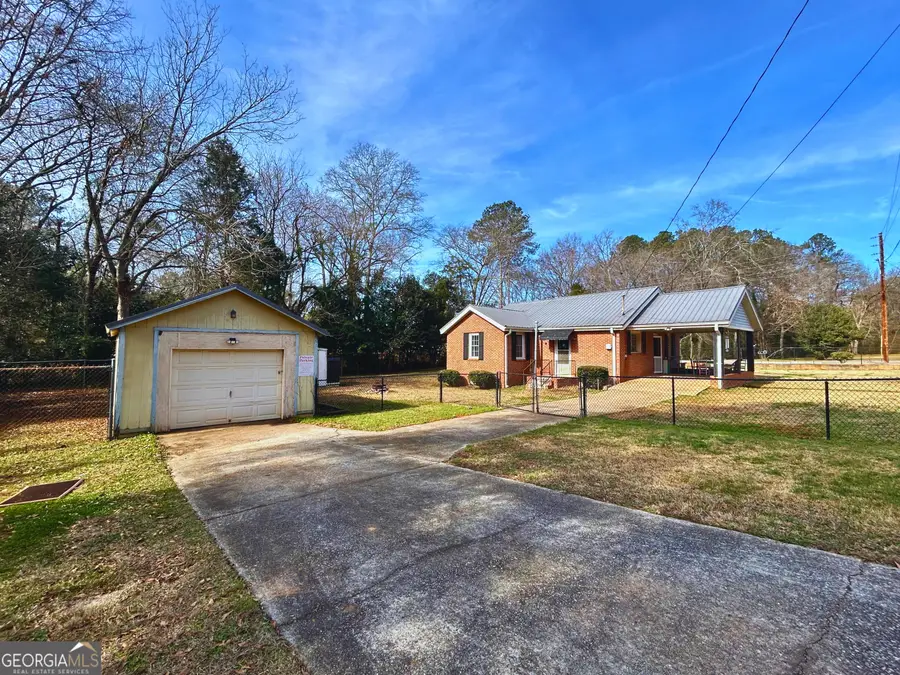 1100 W Mcintosh Street, Milledgeville, GA 31061 - #3