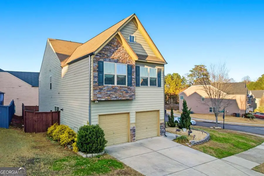 4068 Lake Manor Way, Atlanta, GA 30349 - Image #2