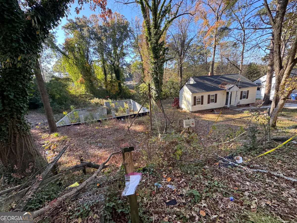 2034 Arlington Circle Nw, Atlanta, GA 30318 - Image #1