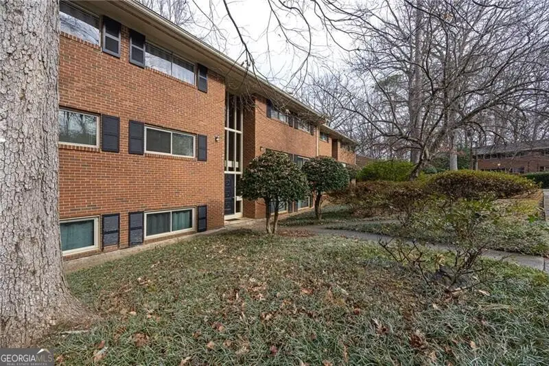 1111 Clairemont Avenue #J2, Decatur, GA 30030 - #1