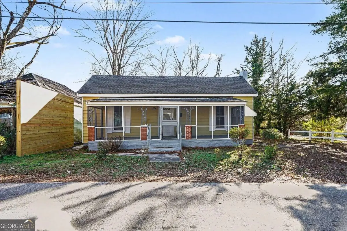 107 1st Street, Barnesville, GA 30204 - #1