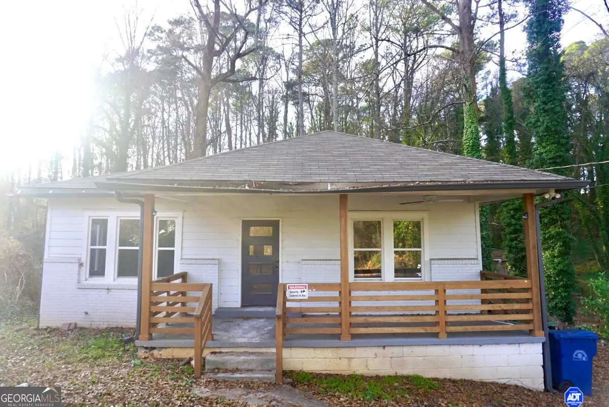 124 Fairfield Pl Nw, Atlanta, GA 30314 - Image #1