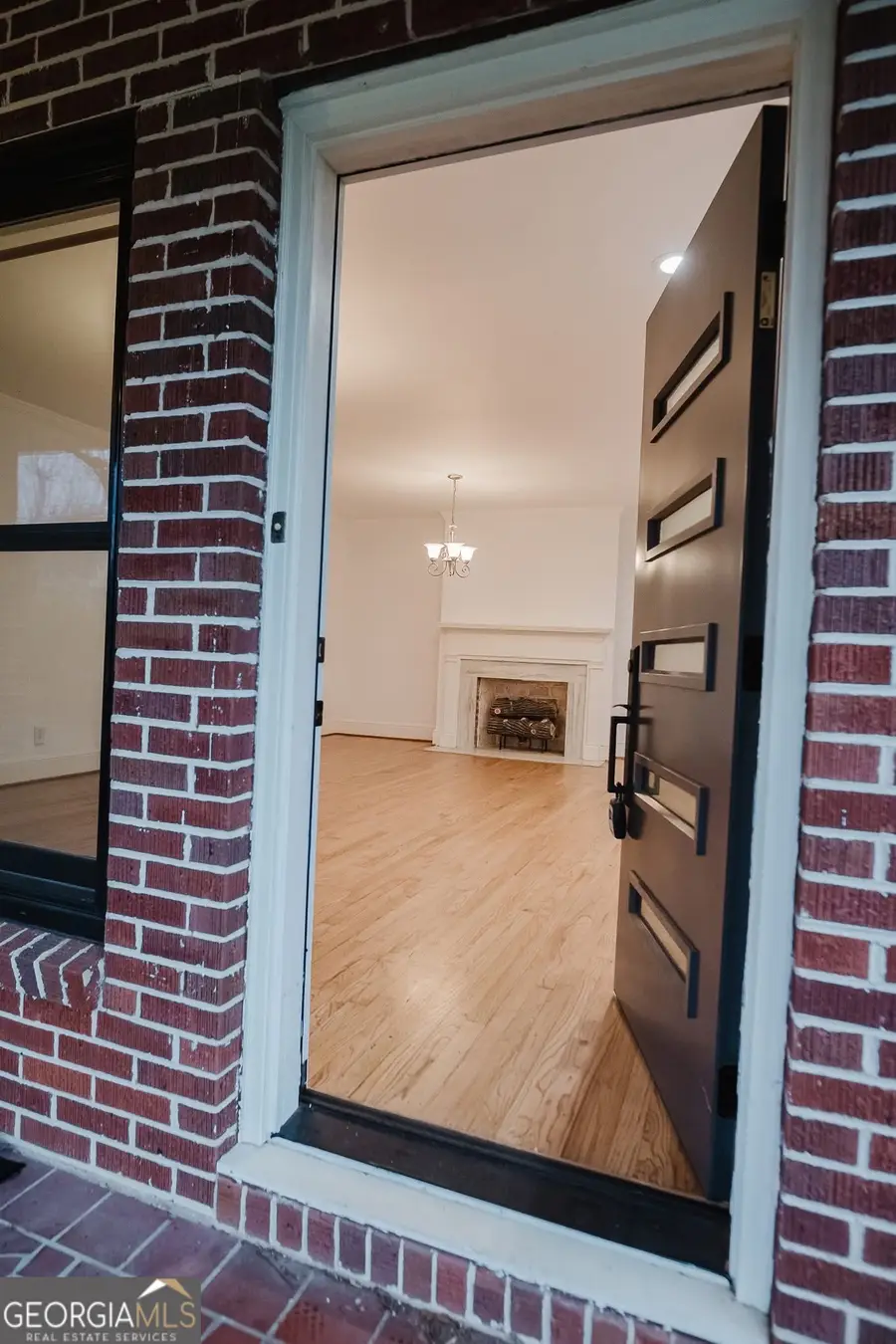 114 Stafford Avenue, Barnesville, GA 30204 - #3