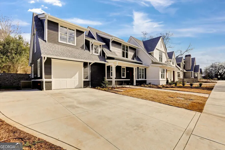 724 NW Bradford Street, Gainesville, GA 30501 - #2