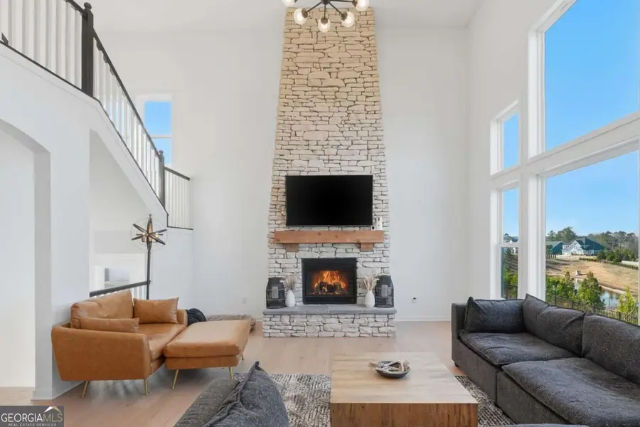 895 Michigan Circle, Hoschton, GA 30548 - #2