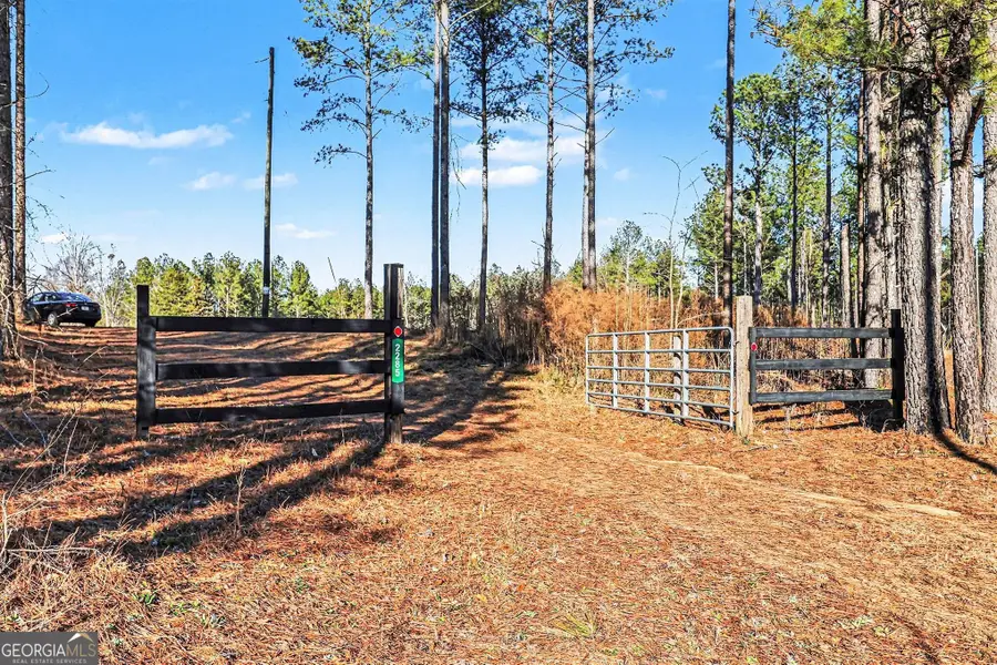 2285 Cherokee Road, Comer, GA 30629 - #2