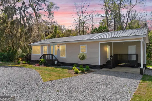 1076 Blue N Hall Road Se, Darien, GA 31305