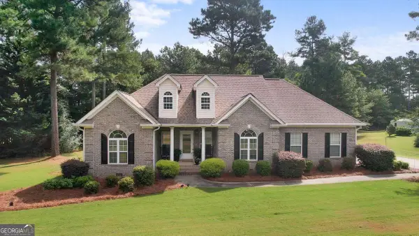 221 Creekside Drive, Arnoldsville, GA 30619