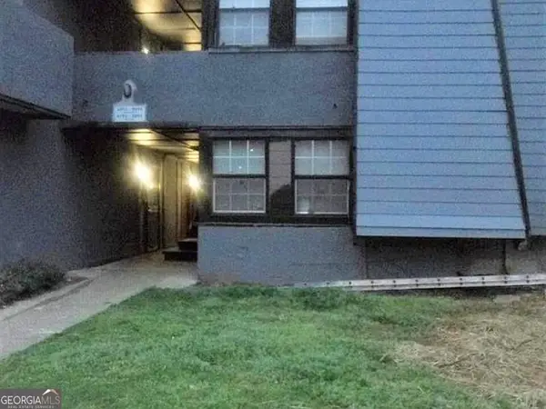 5918 Sutcliff Square, Lithonia, GA 30058