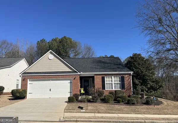 958 Village View Circle, Loganville, GA 30052