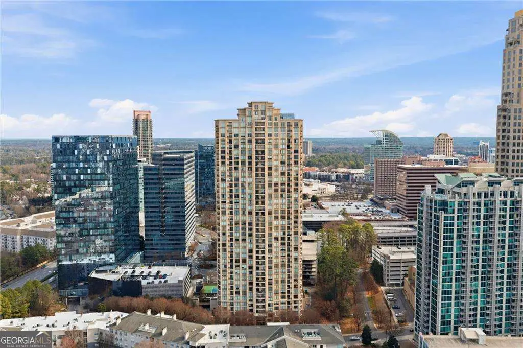 3445 Stratford Road Ne #1005, Atlanta, GA 30326 - Image #1