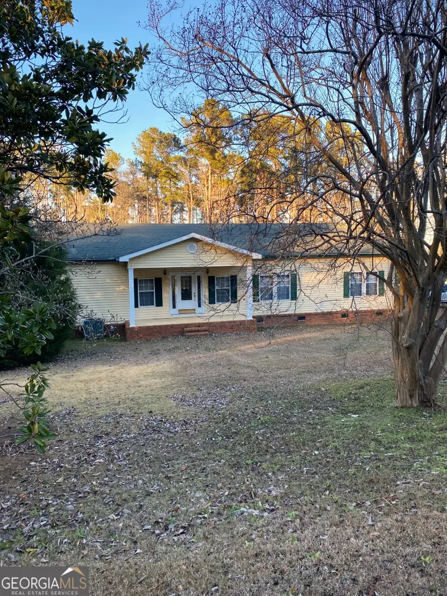 1008 Lakeshore Dr, Abbeville, AL 36310 - Image #2