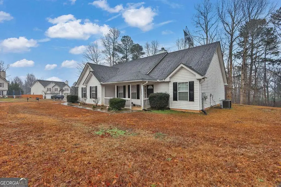 3454 Coach Court, Gainesville, GA 30507 - #3