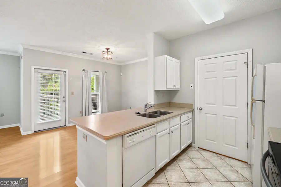 4333 Dunwoody Park #2202, Dunwoody, GA 30338 - #3