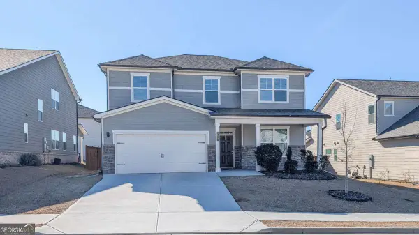 702 Lanarck Way, Peachtree City, GA 30269