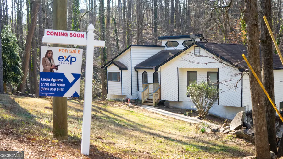 1373 Fairfield Drive Sw, Lilburn, GA 30047 - #3