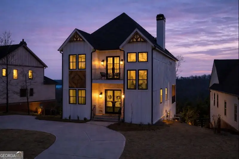 7410 Crestline Drive, Dawsonville, GA 30534 - Image #2