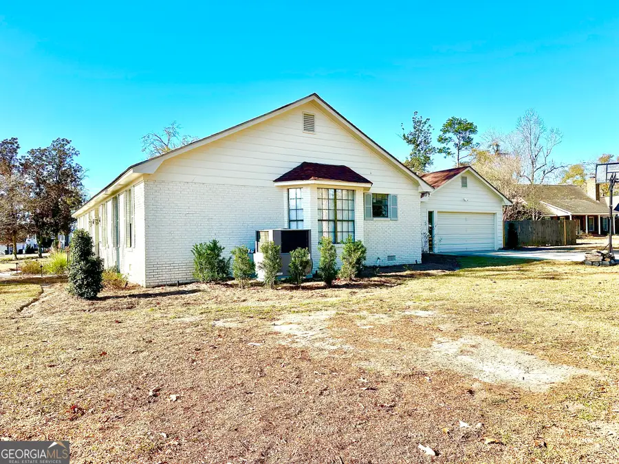 2610 Pebblewood Drive, Valdosta, GA 31602 - Image #2