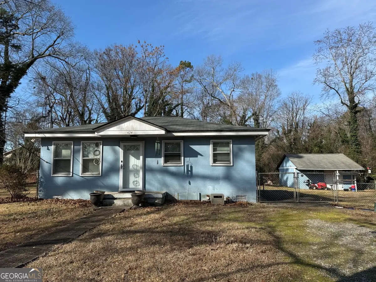 424 Johnson Drive, Stone Mountain, GA 30087 - Image #1