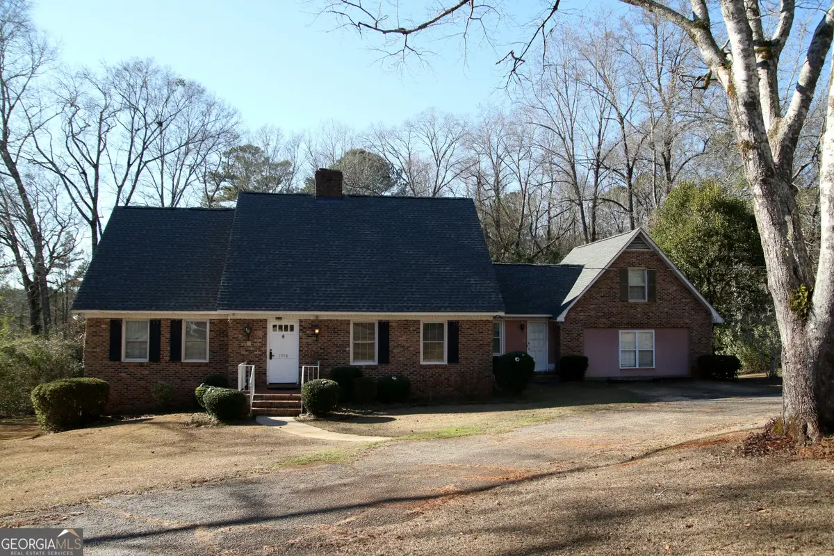 1903 Ridgewood Drive, West Point, GA 31833 - Image #1