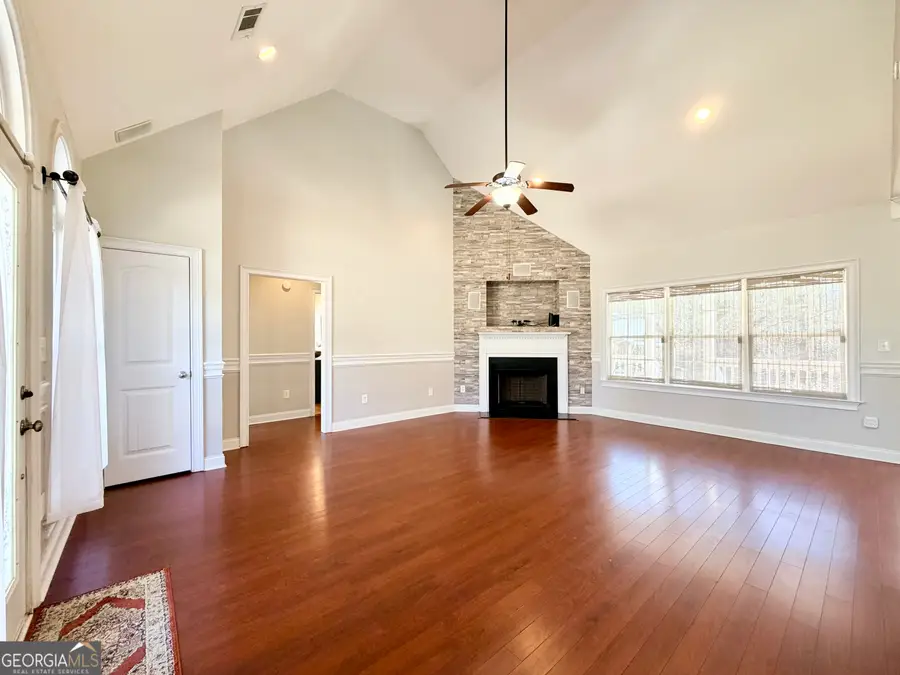 384 Lakemere Lane Nw, Milledgeville, GA 31061 - #2