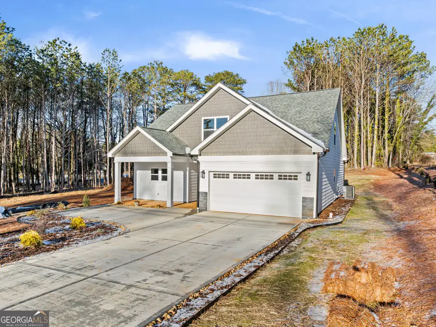 952 Hoyt Street, Cornelia, GA 30531 - #2