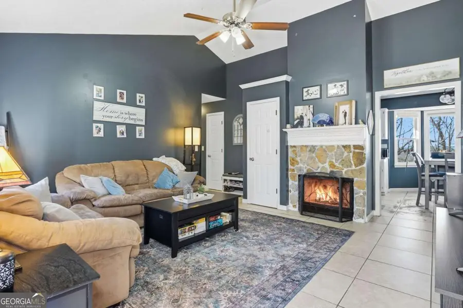 18 Ridgeview Court Sw, Cartersville, GA 30120 - Image #2