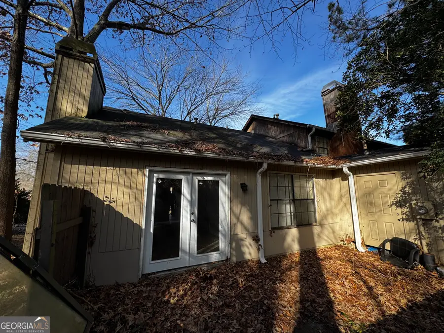 871 Brandy Oaks Lane, Stone Mountain, GA 30088 - Image #3