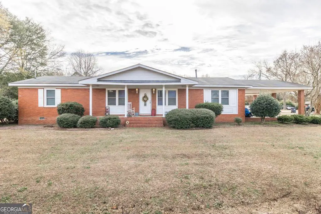 188 E Lewis Street, Cochran, GA 31014 - #1