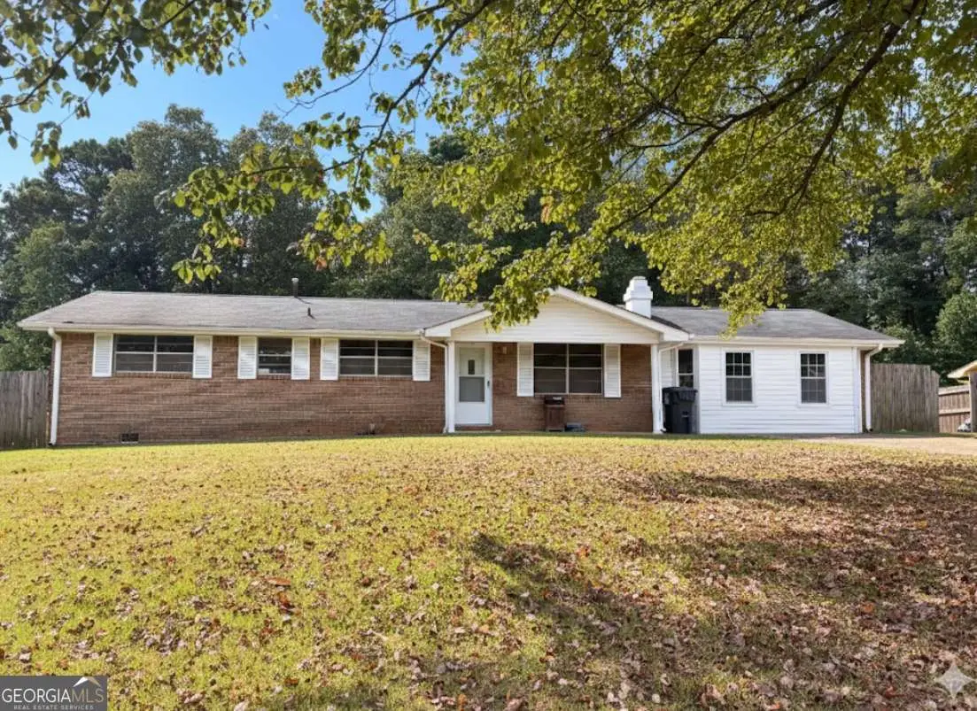 6045 S Bear Drive, Douglasville, GA 30135 - Image #1